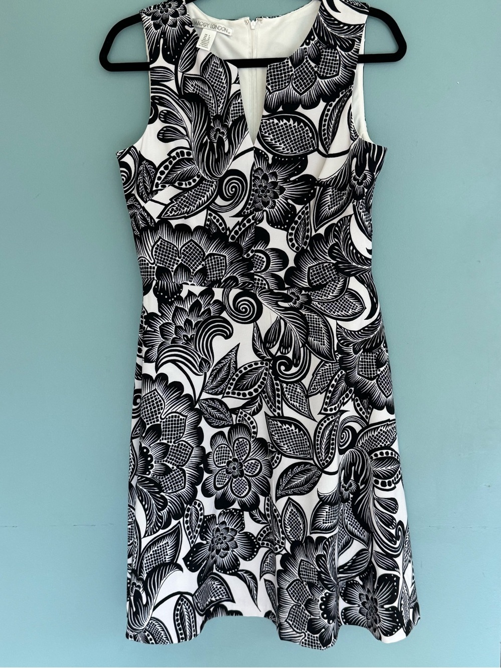 Maggy London Navy & White Floral A-Line Dress
